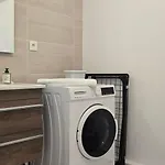 For 2 With Balcony * Cogolin