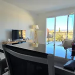 For 2 With Balcony Cogolin