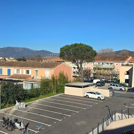 Apartment For 2 With Balcony