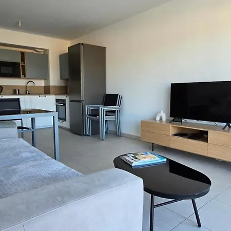 For 2 With Balcony