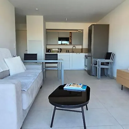 For 2 With Balcony Lägenhet Cogolin