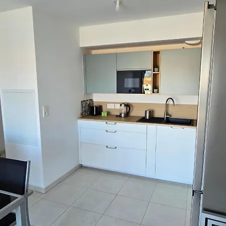 For 2 With Balcony كوغولين